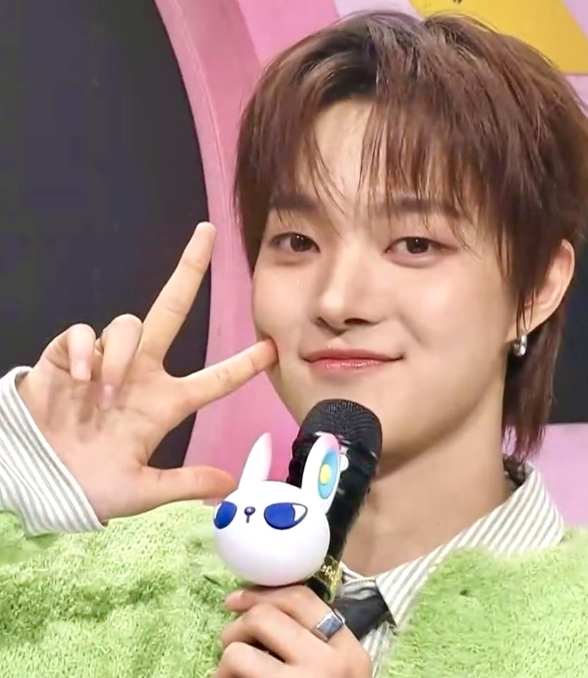 EJ (&TEAM)的最新照片