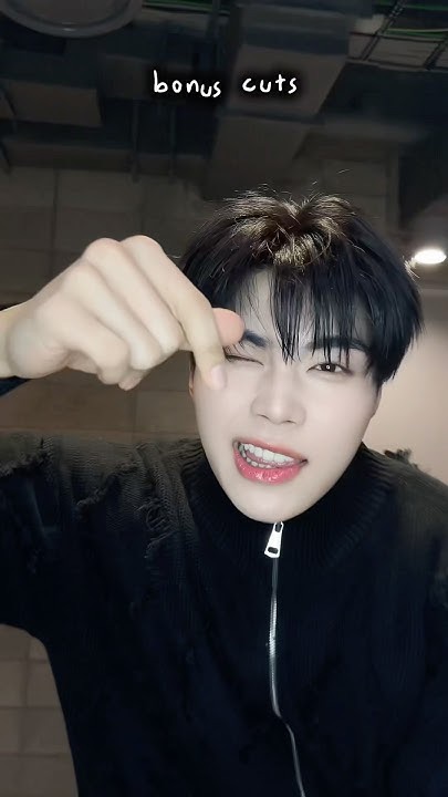 Potret di balik layar Park Gunwook (ZEROBASEONE)