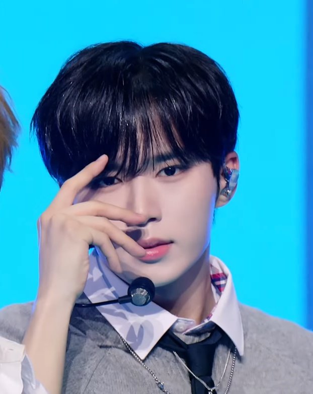 A moment captured by Kim Junseo (ALPHA DRIVE ONE)'s fan