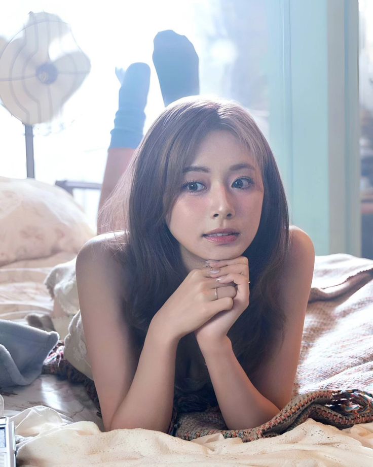 쯔위 (TWICE) 최근 활동샷