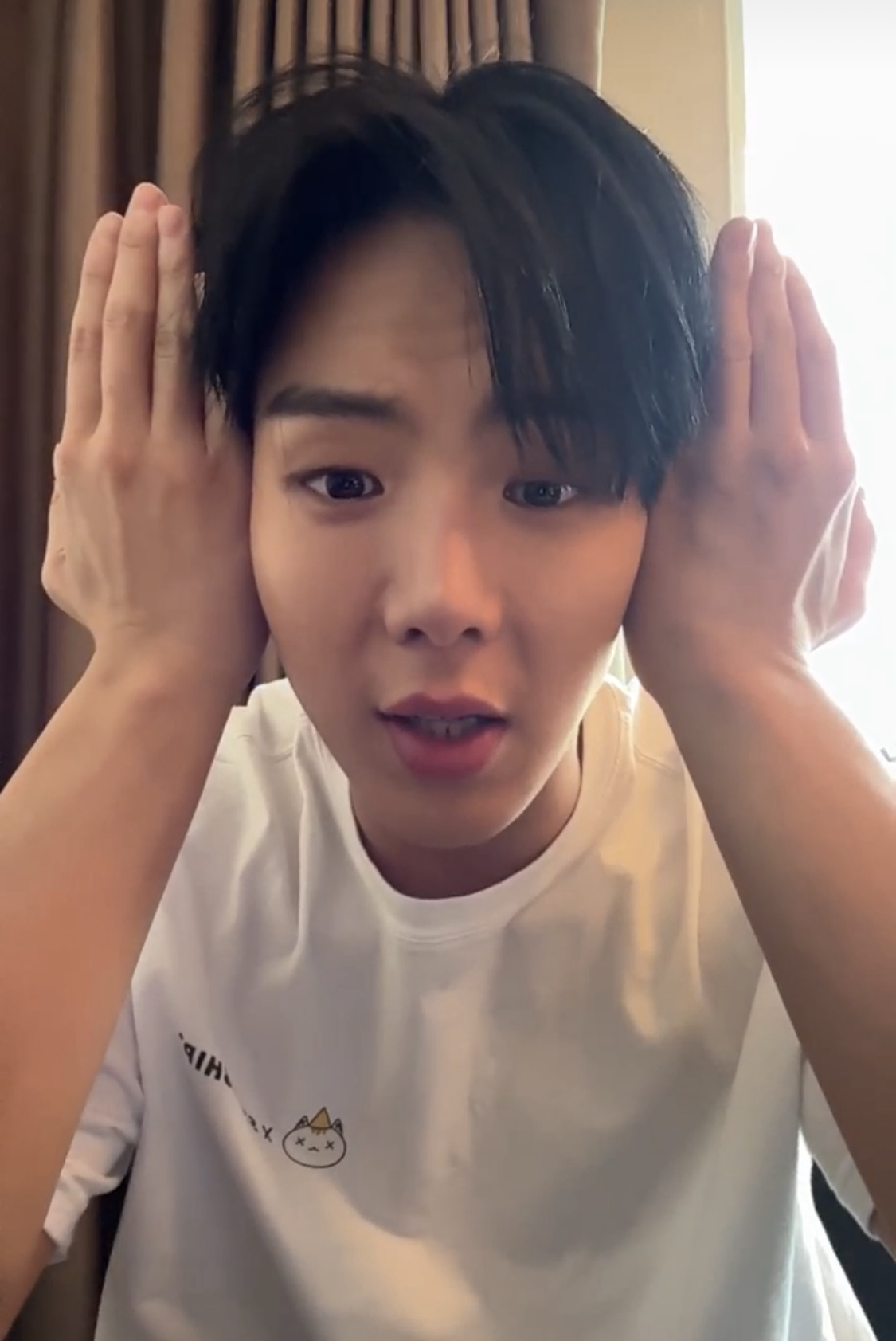 Recent activity shot of Shownu (MONSTA X)