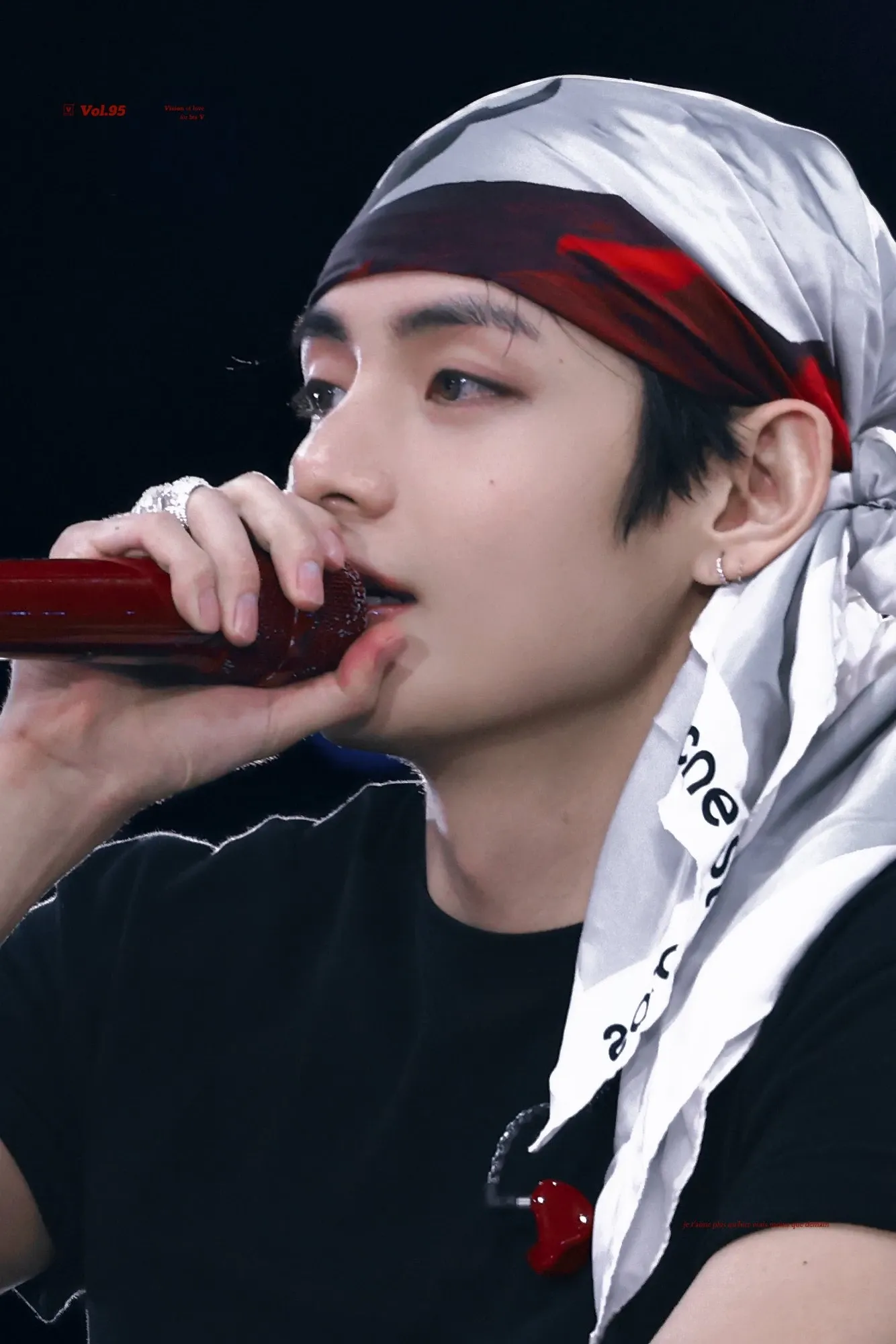 V (BTS)の最新写真