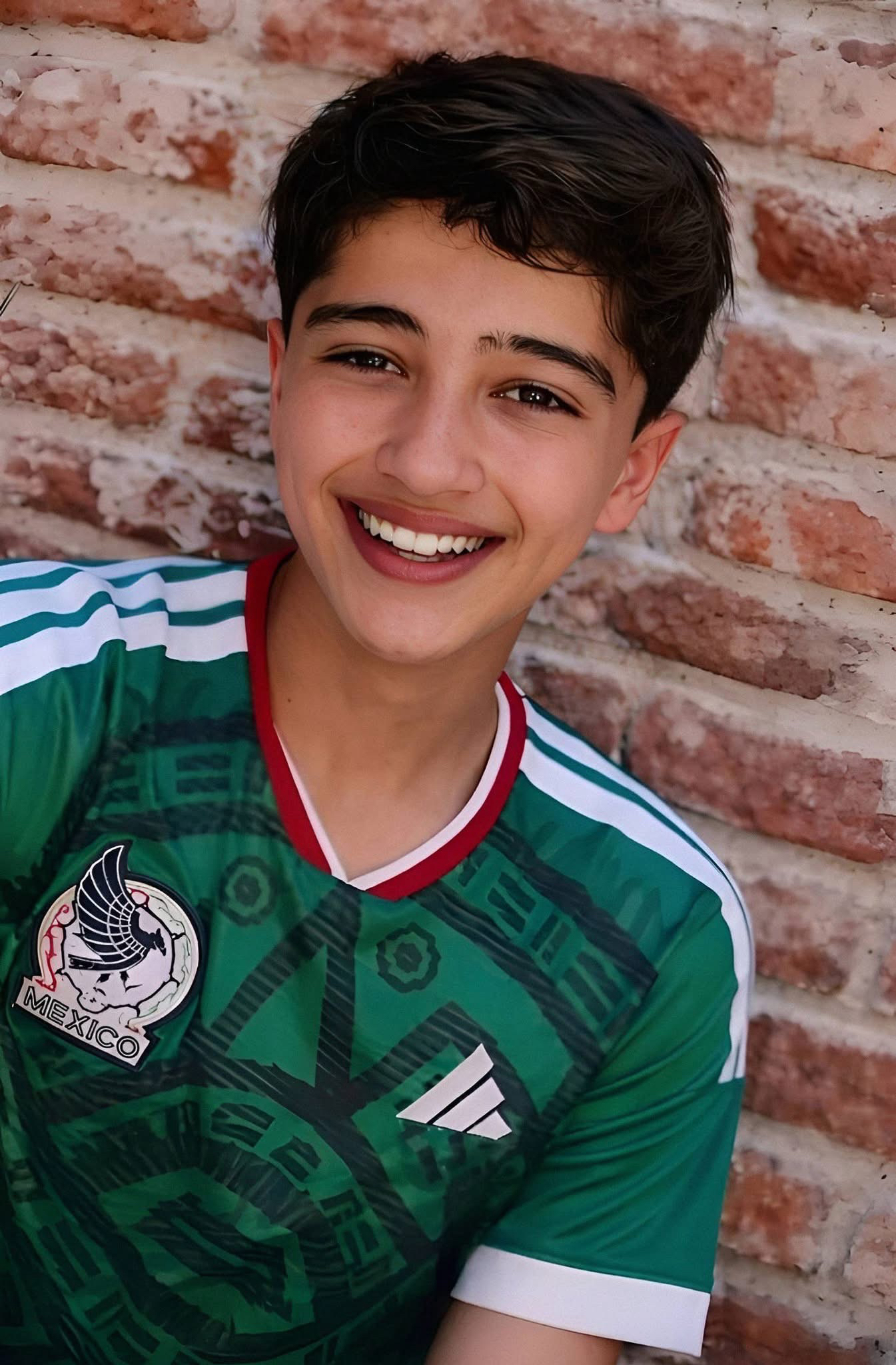 Kenneth (SANTOS BRAVOS)粉丝拍下的瞬间