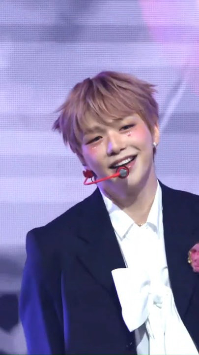 Wallpaper terpopuler hari ini di komunitas Kang Daniel