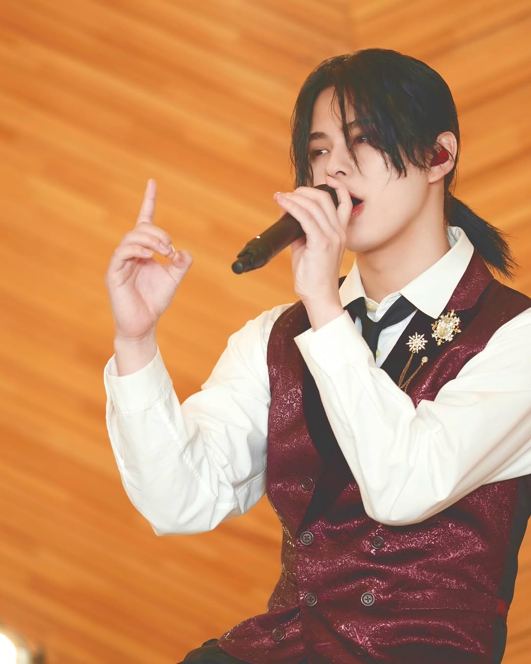 Recent activity shot of Matsuda Jin (INI)