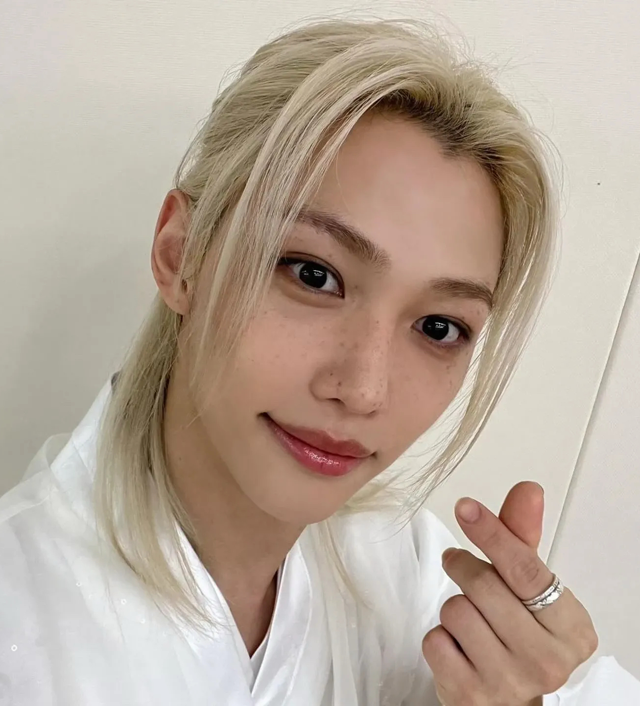 Behind-the-scenes cut of Felix (Stray Kids)