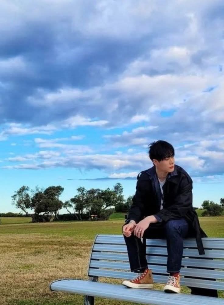 A moment captured by Moonbin (ASTRO)'s fan