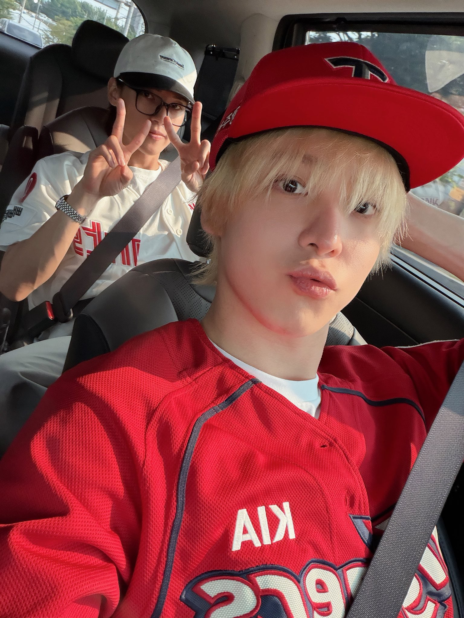 윤호 (에이티즈)의 비하인드 컷