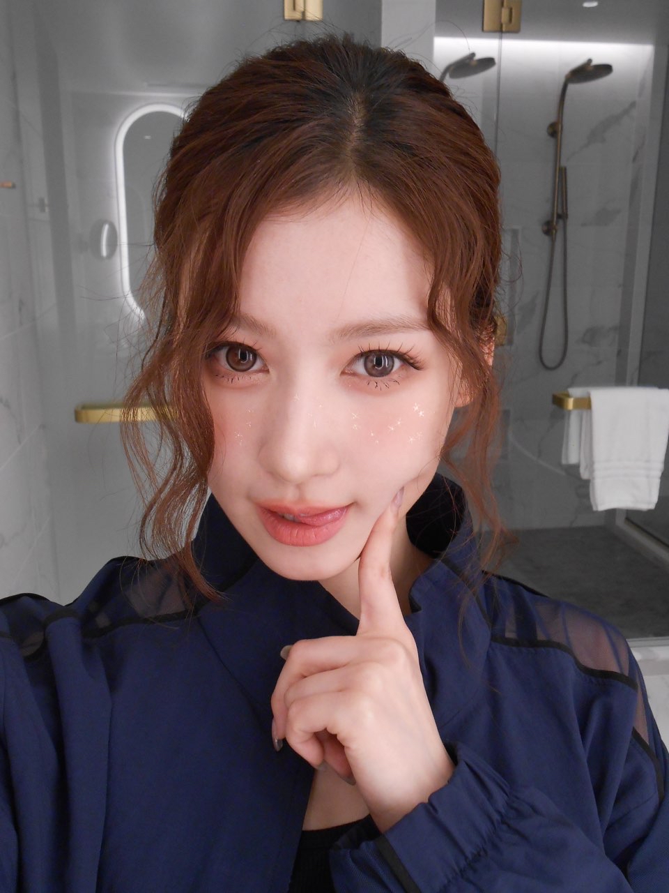 Sana (TWICE)的最新照片