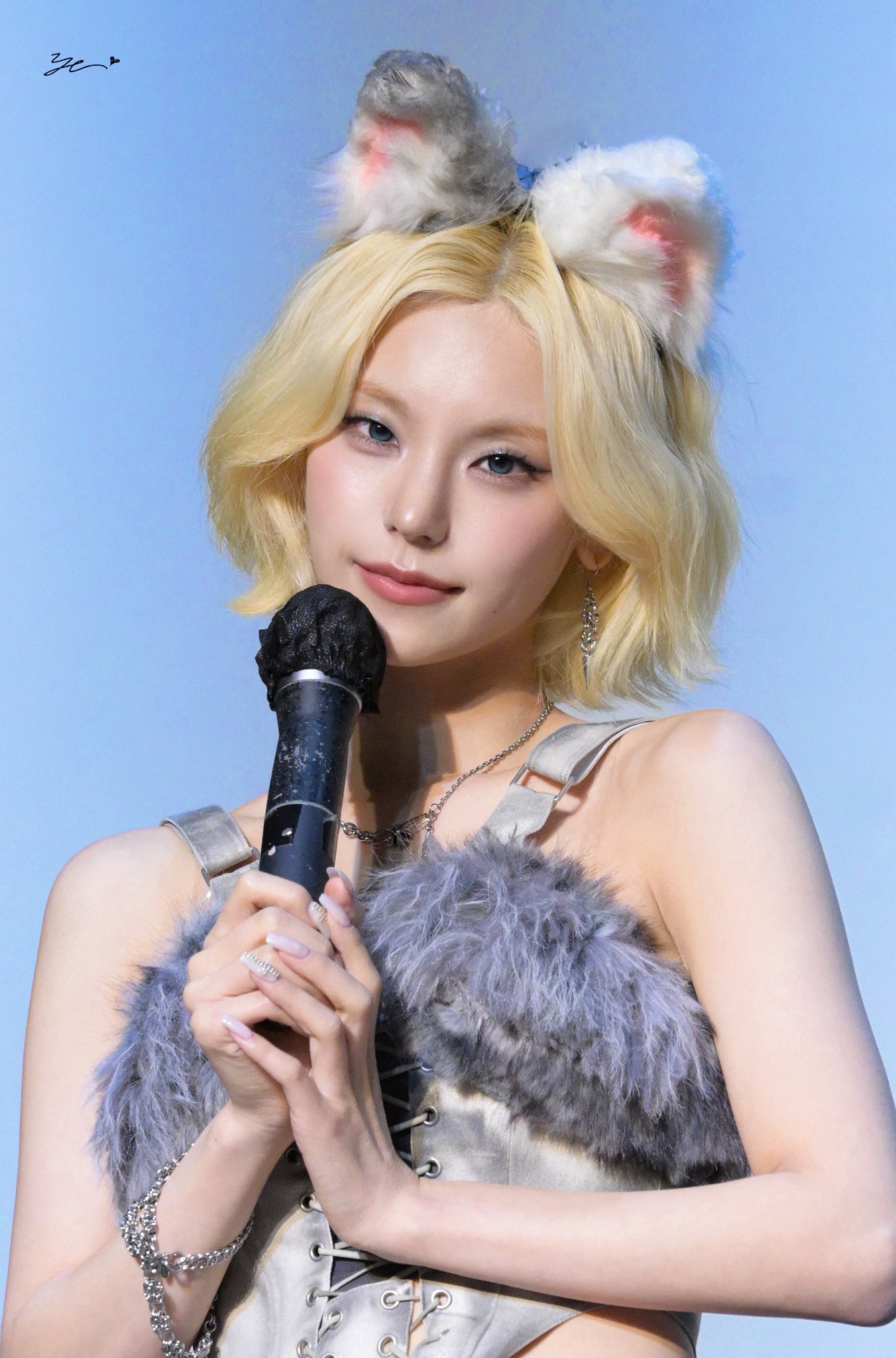 A moment captured by Yeji (ITZY)'s fan