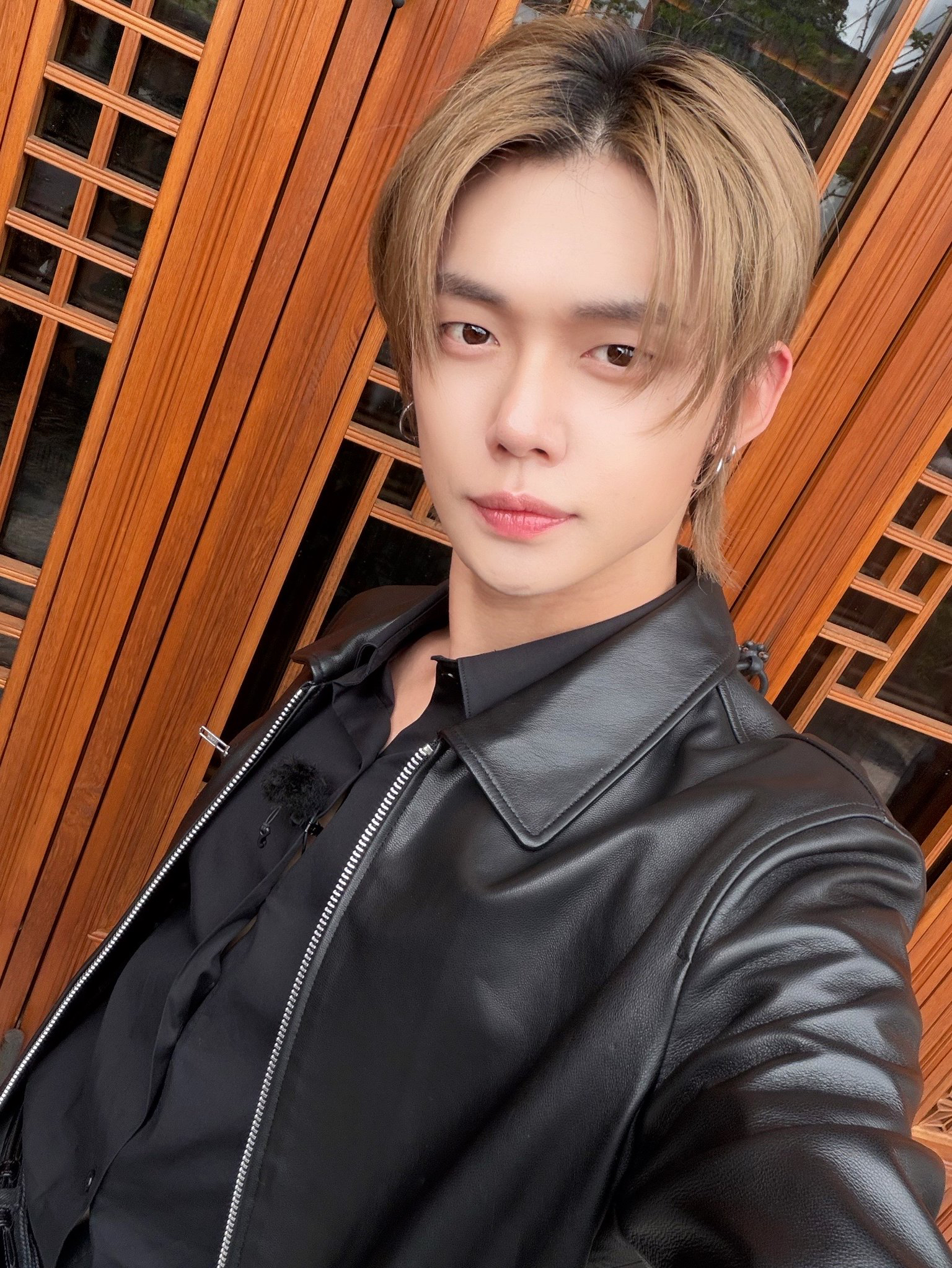 Foto aktivitas terbaru Yeonjun (TOMORROW X TOGETHER)