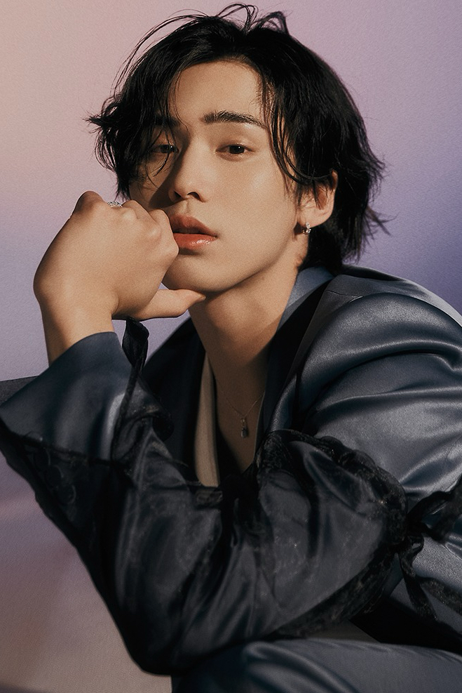 A moment captured by Rocky's fan