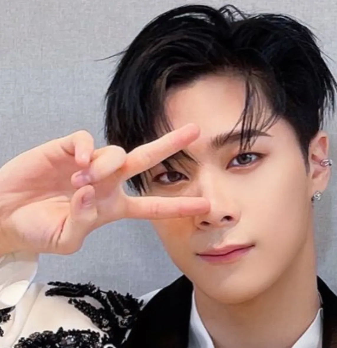 Latest photo of Moonbin (ASTRO)