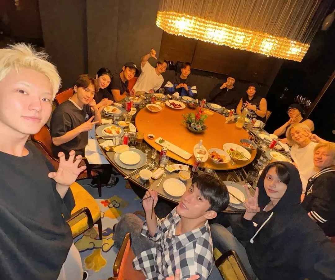 Foto aktivitas terbaru SEVENTEEN