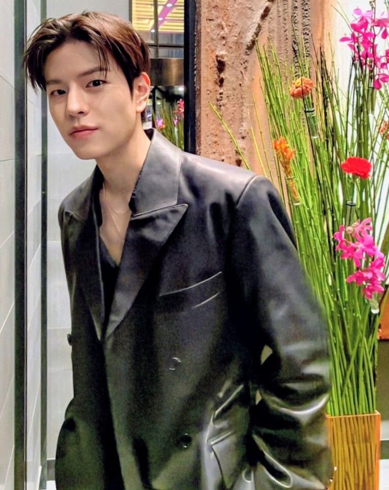 Latest photo of Seungmin (Stray Kids)