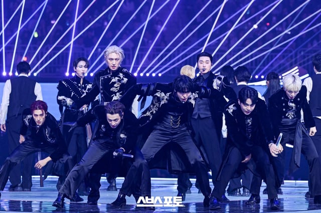 에이티즈 최근 활동샷