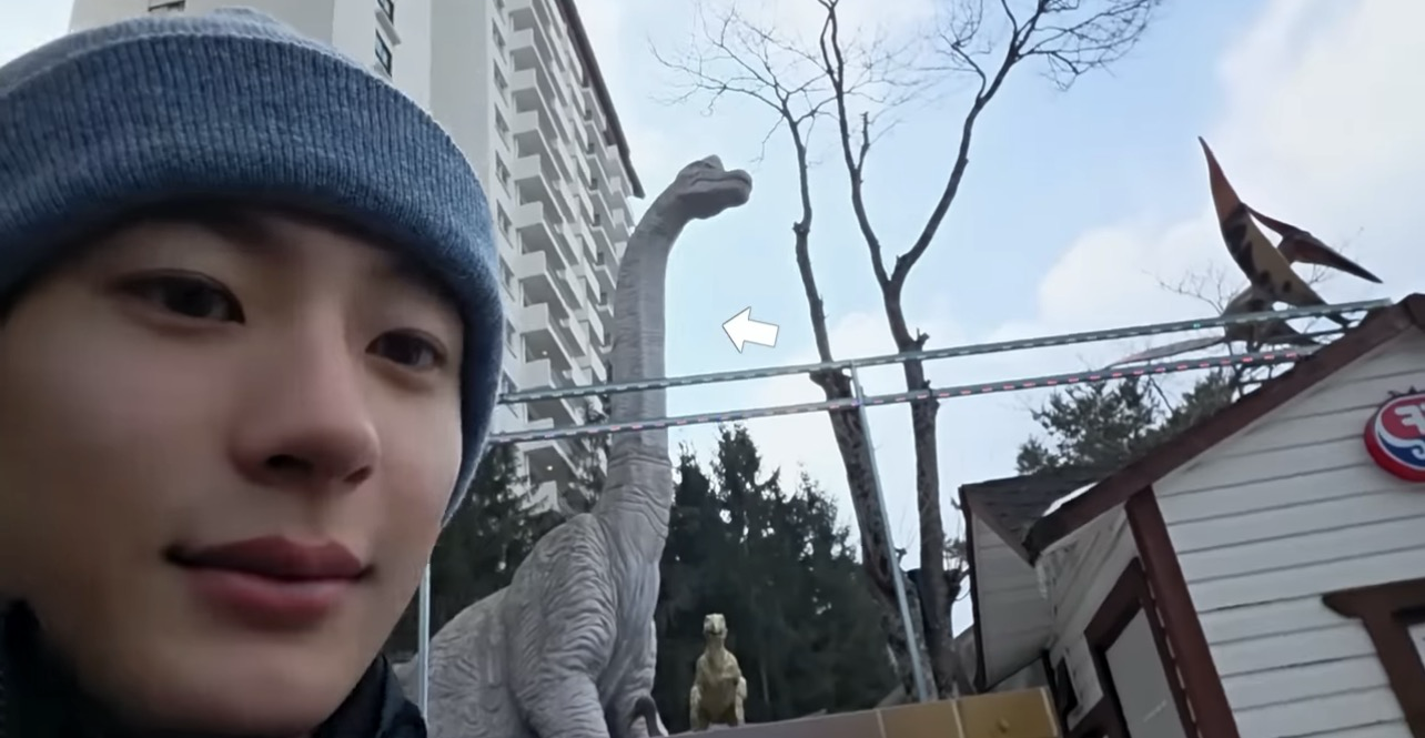 Recent activity shot of Anton (RIIZE)