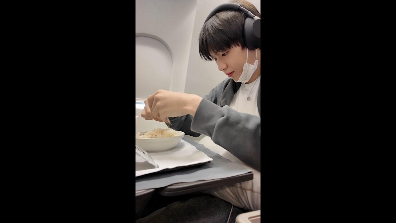 강다니엘 최근 활동샷