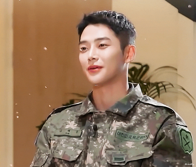 로운 최근 활동샷