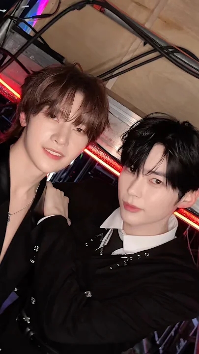 The most beloved wallpaper among Sung Hanbin (ZEROBASEONE)'s fans