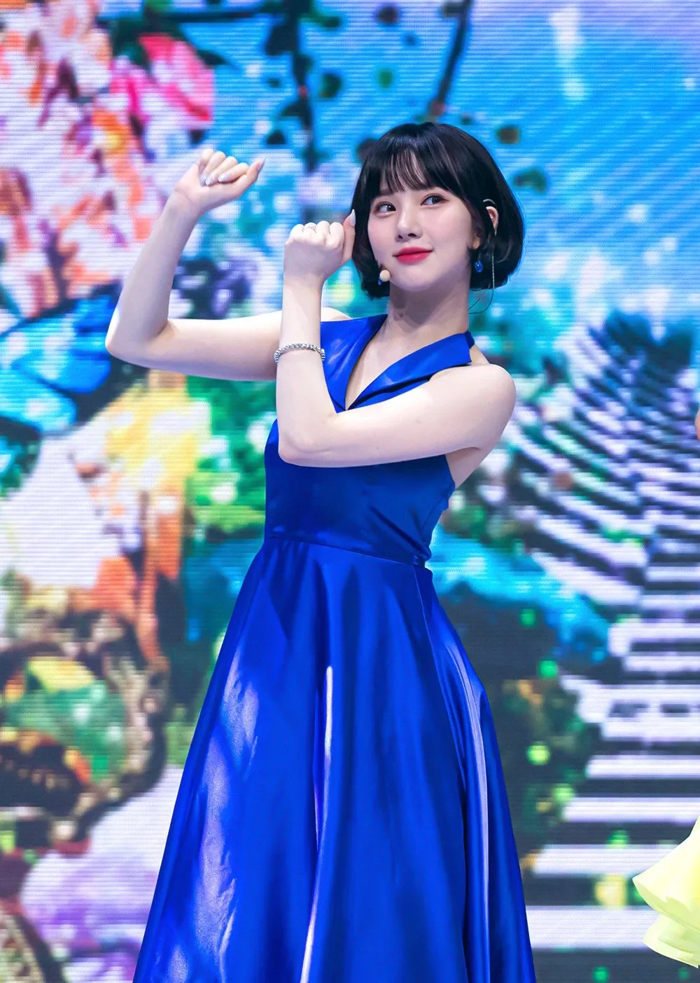 Momen yang diabadikan oleh penggemar Eunha (GFRIEND, VIVIZ)