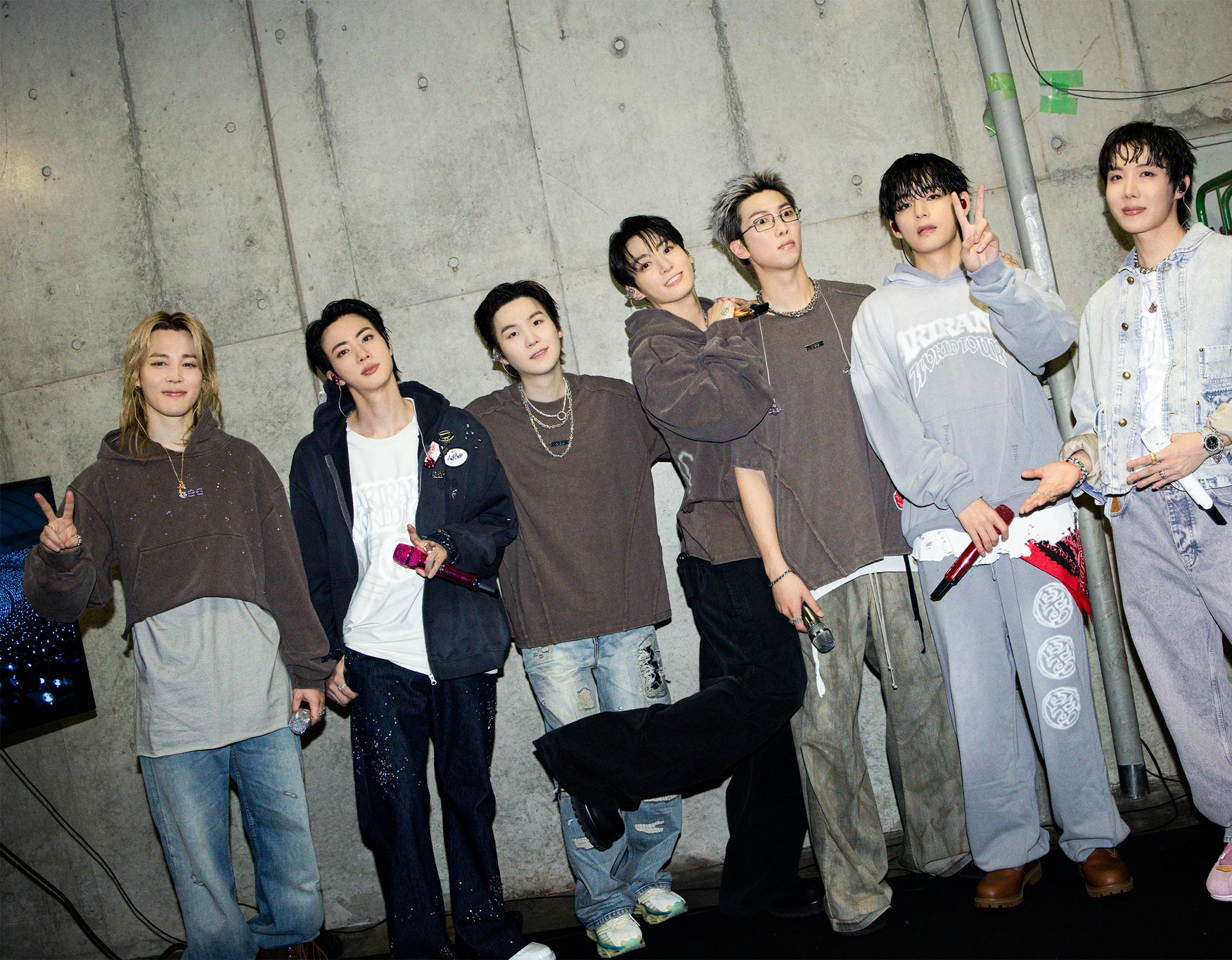 진 (방탄소년단)의 최신 사진