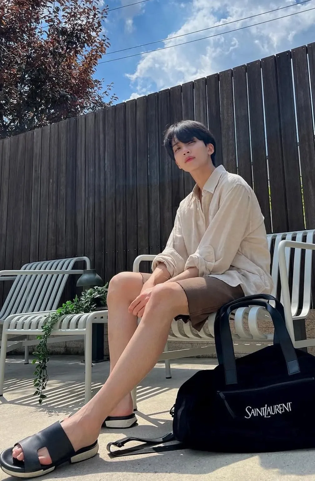 A moment captured by Jeonghan (SEVENTEEN)'s fan