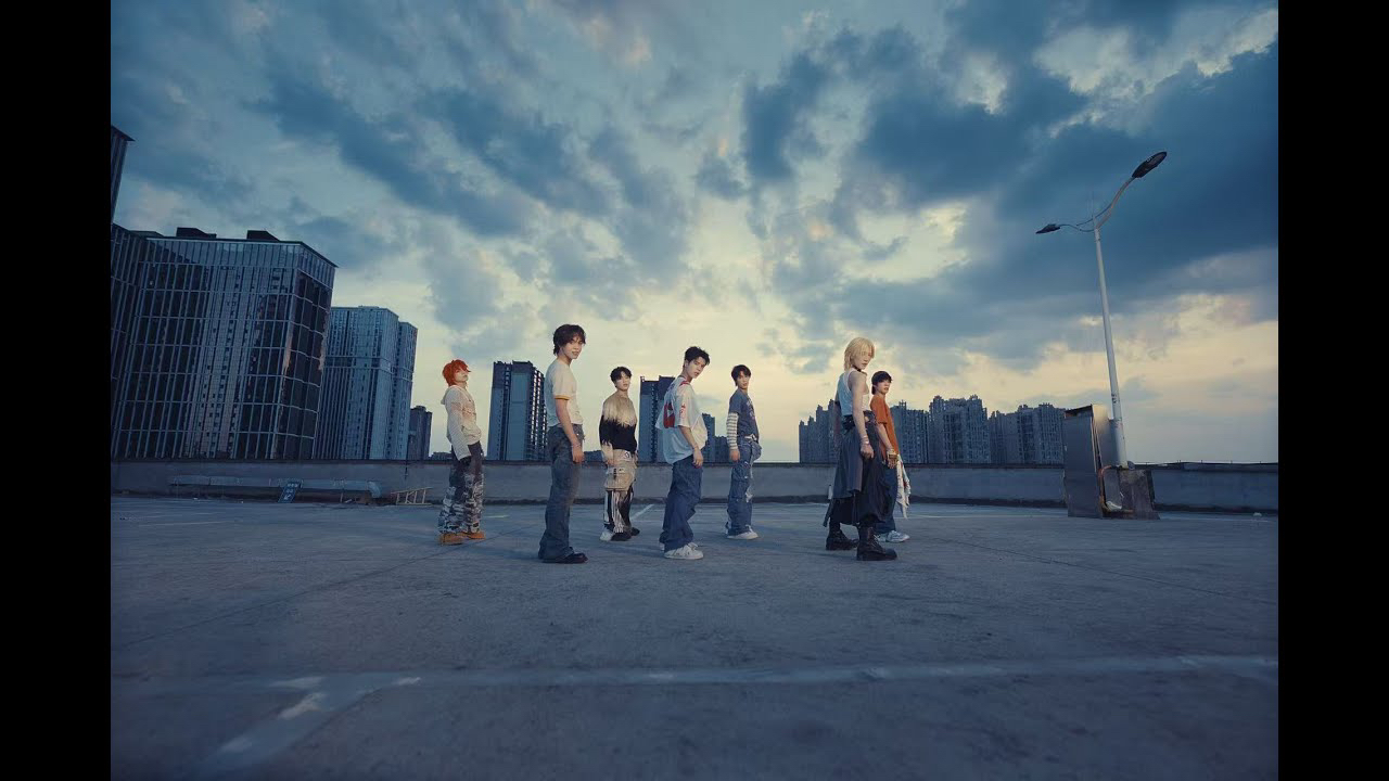 돈 (NexT1DE)의 최신 사진