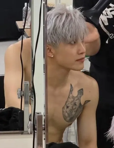 Latest photo of Jinjin (ASTRO)