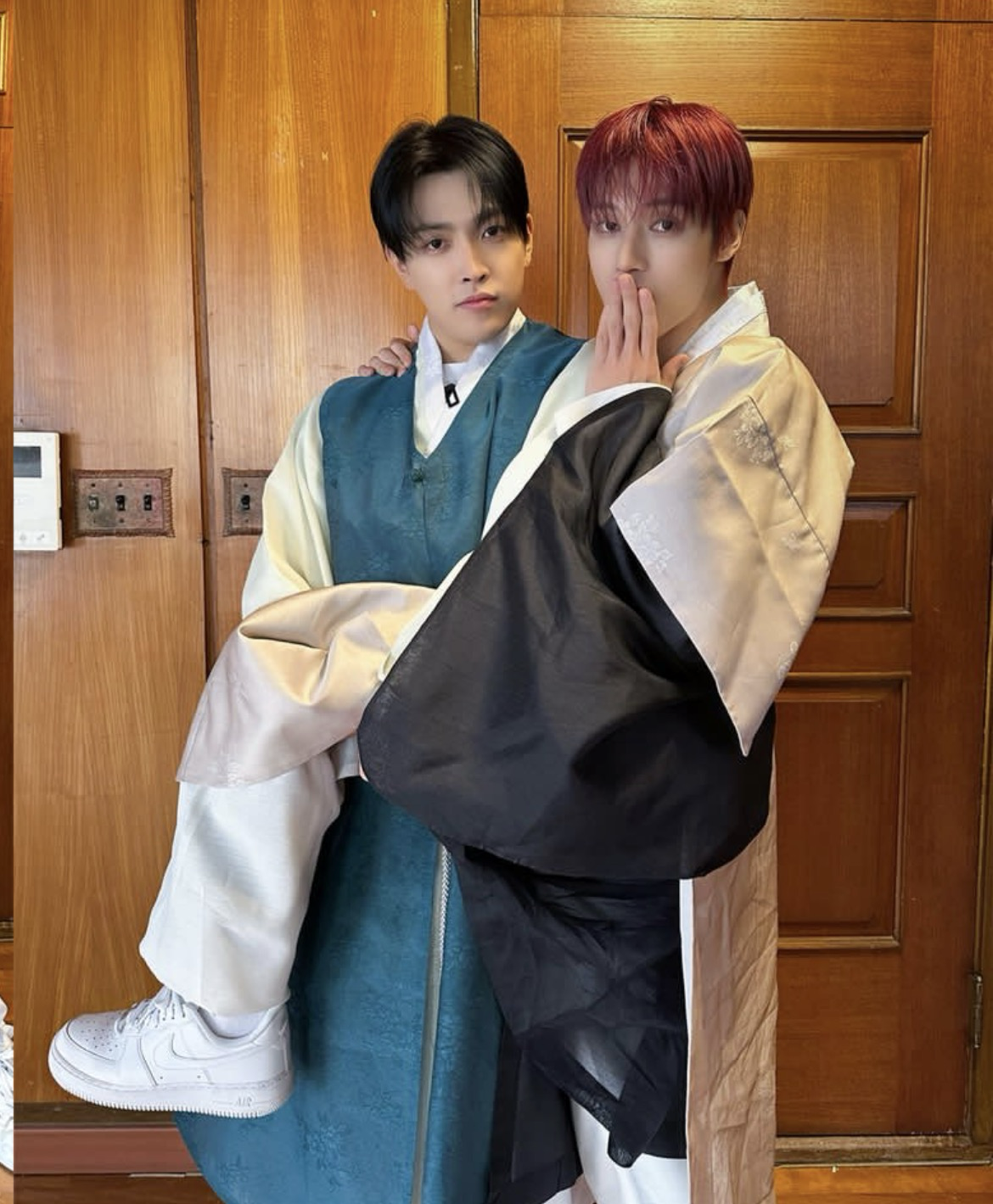 Foto terbaru Wooyoung (ATEEZ)