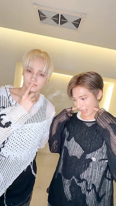 투모로우바이투게더의 최신 사진