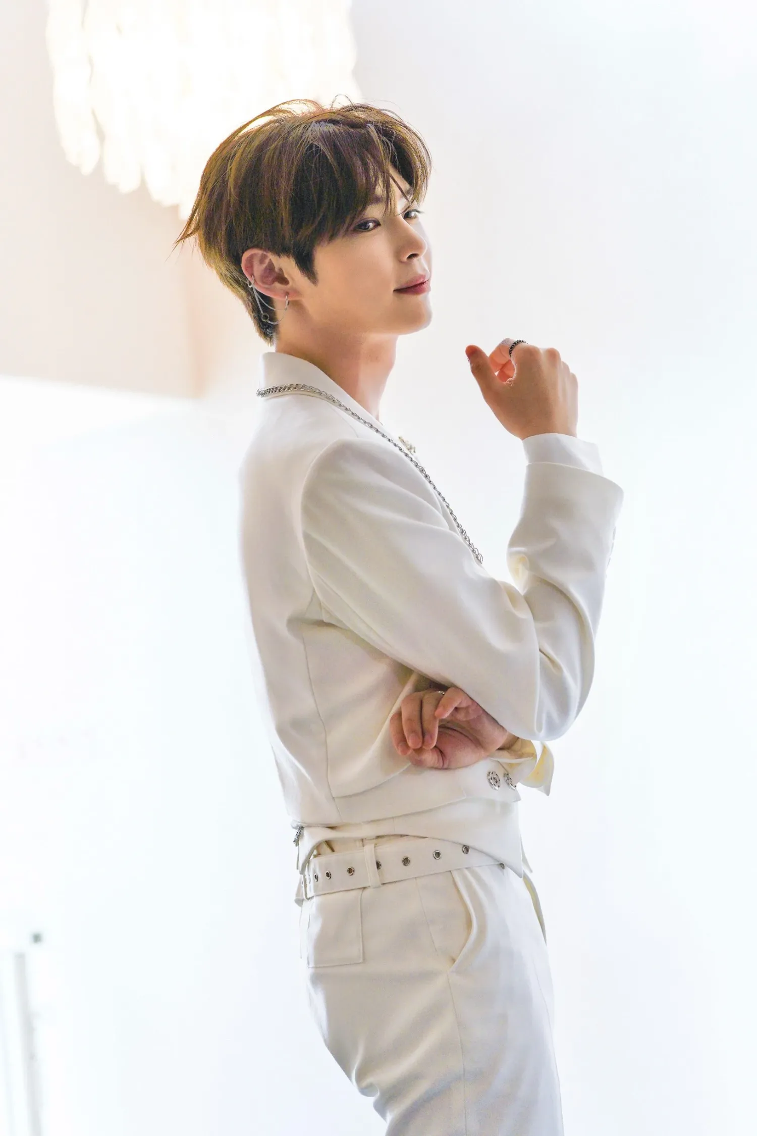 Latest photo of Sung Hanbin (ZEROBASEONE)