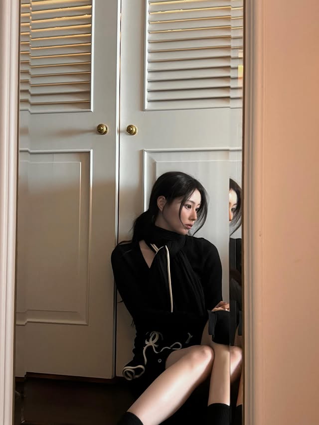 Recent activity shot of Kang Hyewon