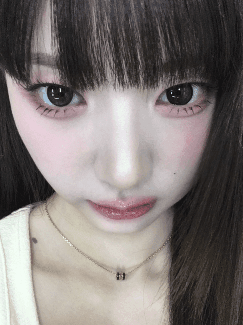 Recent activity shot of tripleS