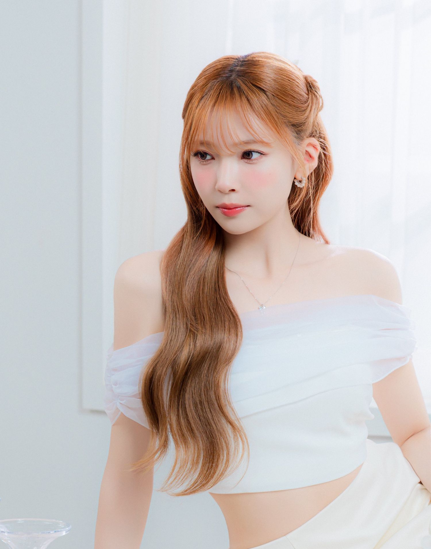 Recent activity shot of Mayuka (NiziU)