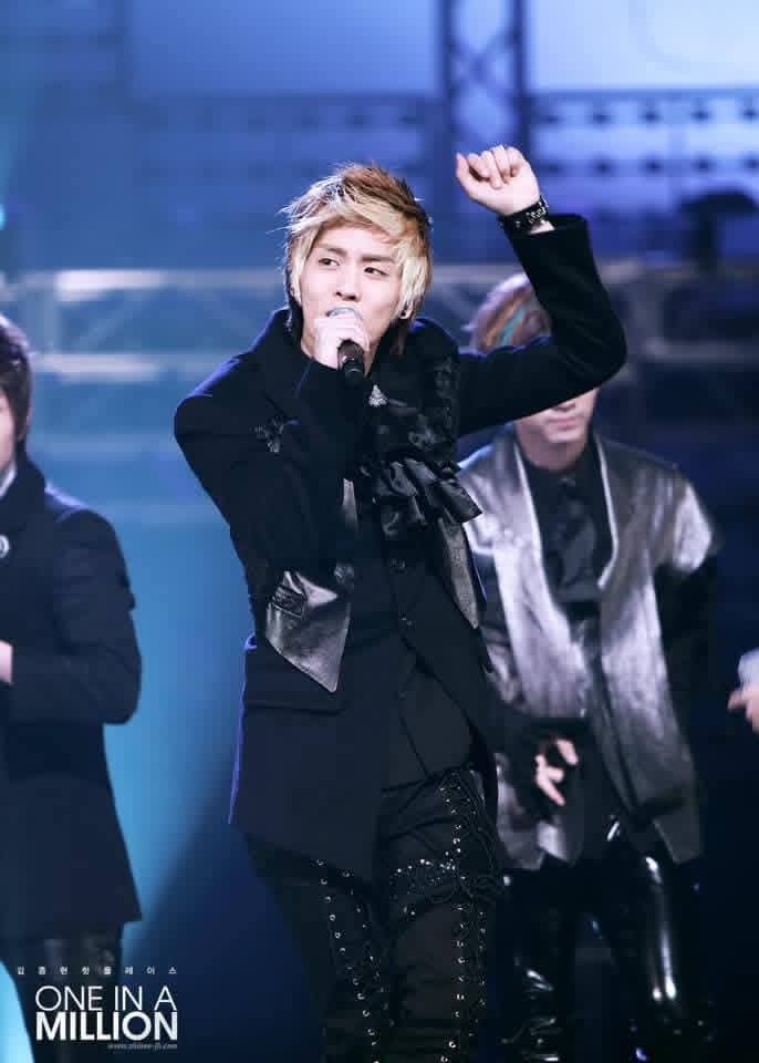 Recent activity shot of Jonghyun (SHINee)