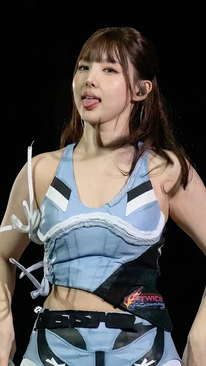 Fan-made special wallpaper for Nayeon (TWICE)