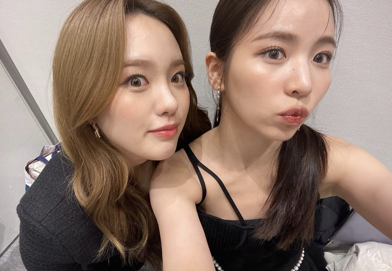 Recent activity shot of Maya (NiziU)