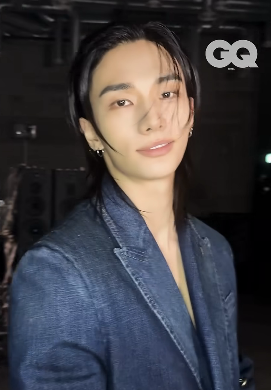 A moment captured by Hyunjin (Stray Kids)'s fan