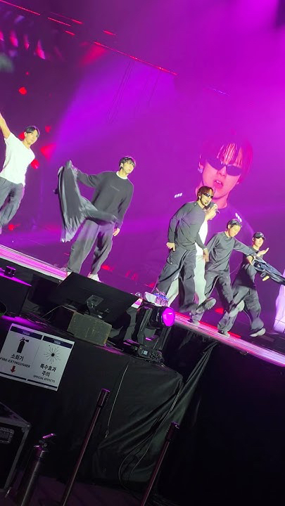 Foto terbaru MONSTA X