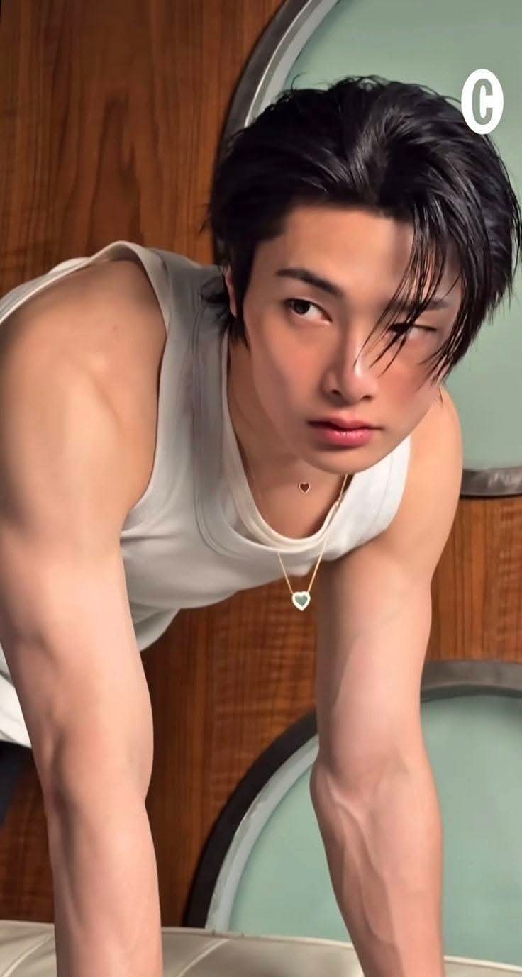 Latest photo of I.N (Stray Kids)