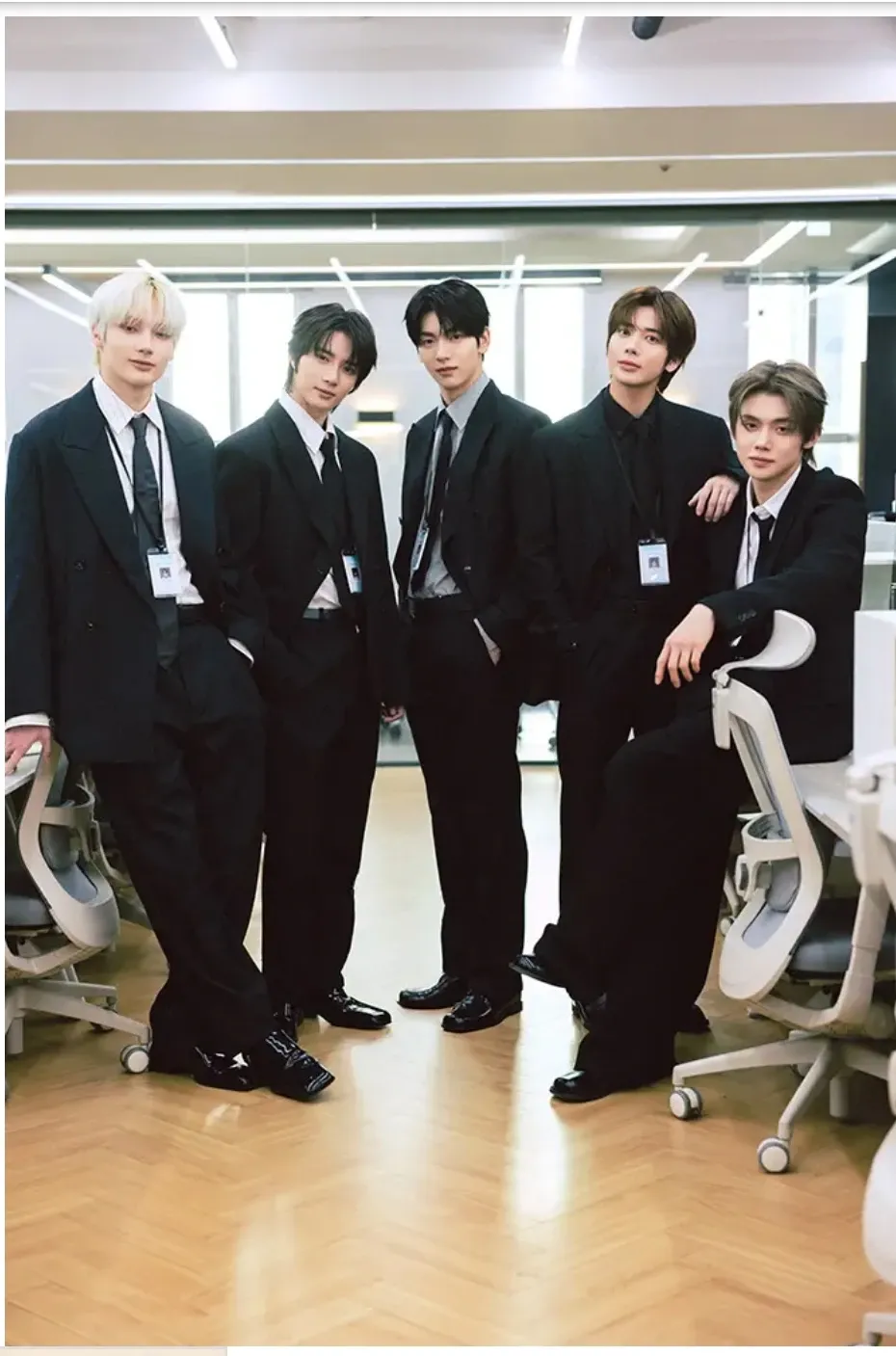 Latest photo of HueningKai (TOMORROW X TOGETHER)