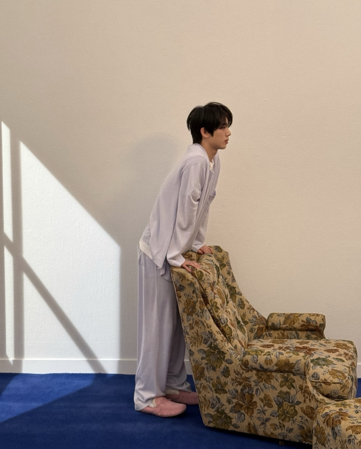 Recent activity shot of Han Yujin (ZEROBASEONE)