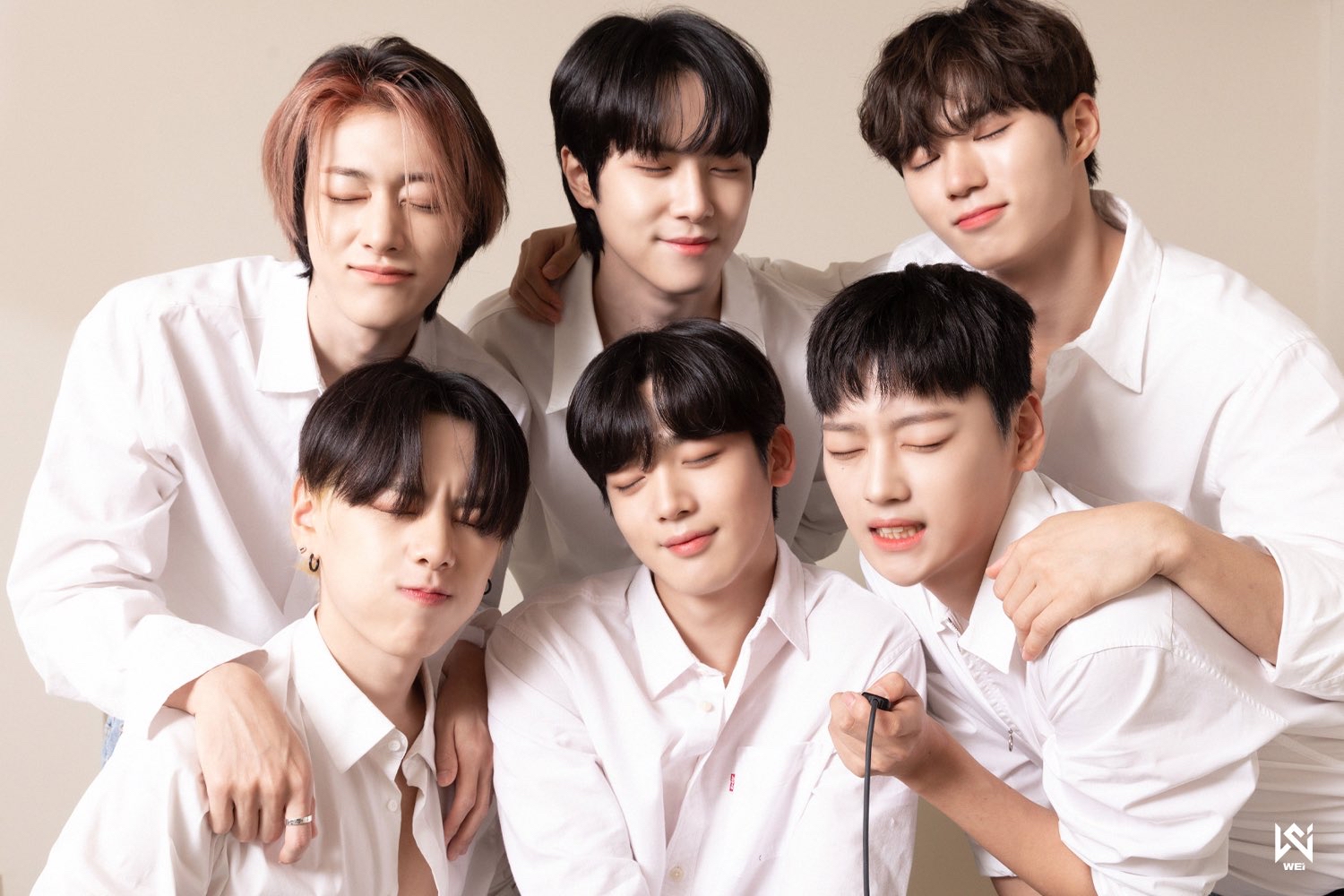 A moment captured by WEi's fan