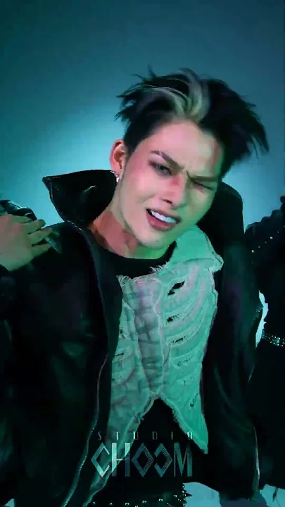 NI-KI (ENHYPEN)的幕後花絮