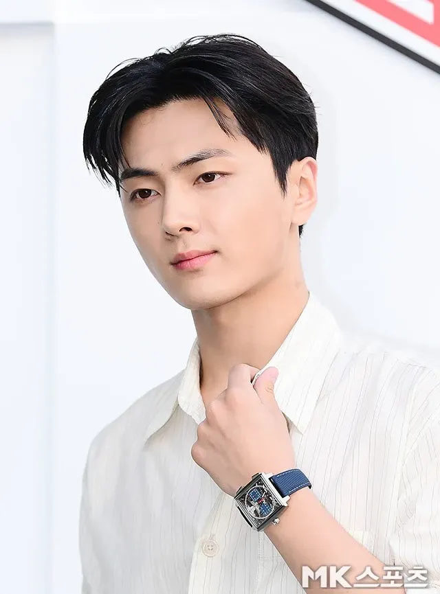 Recent activity shot of Jay (ENHYPEN)
