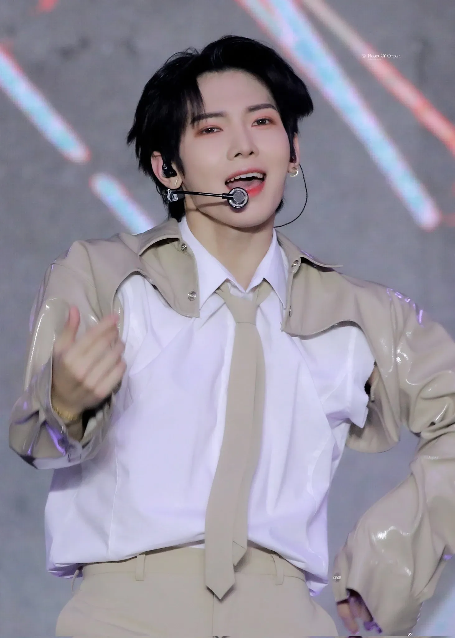 에이티즈의 비하인드 컷