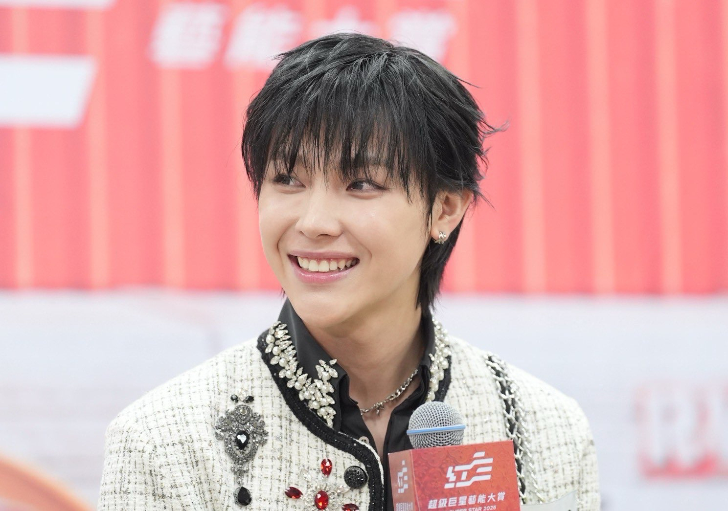 Behind-the-scenes cut of Nicholas (&TEAM)