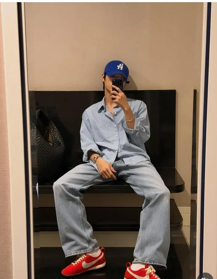 Latest photo of Wooyoung (ATEEZ)