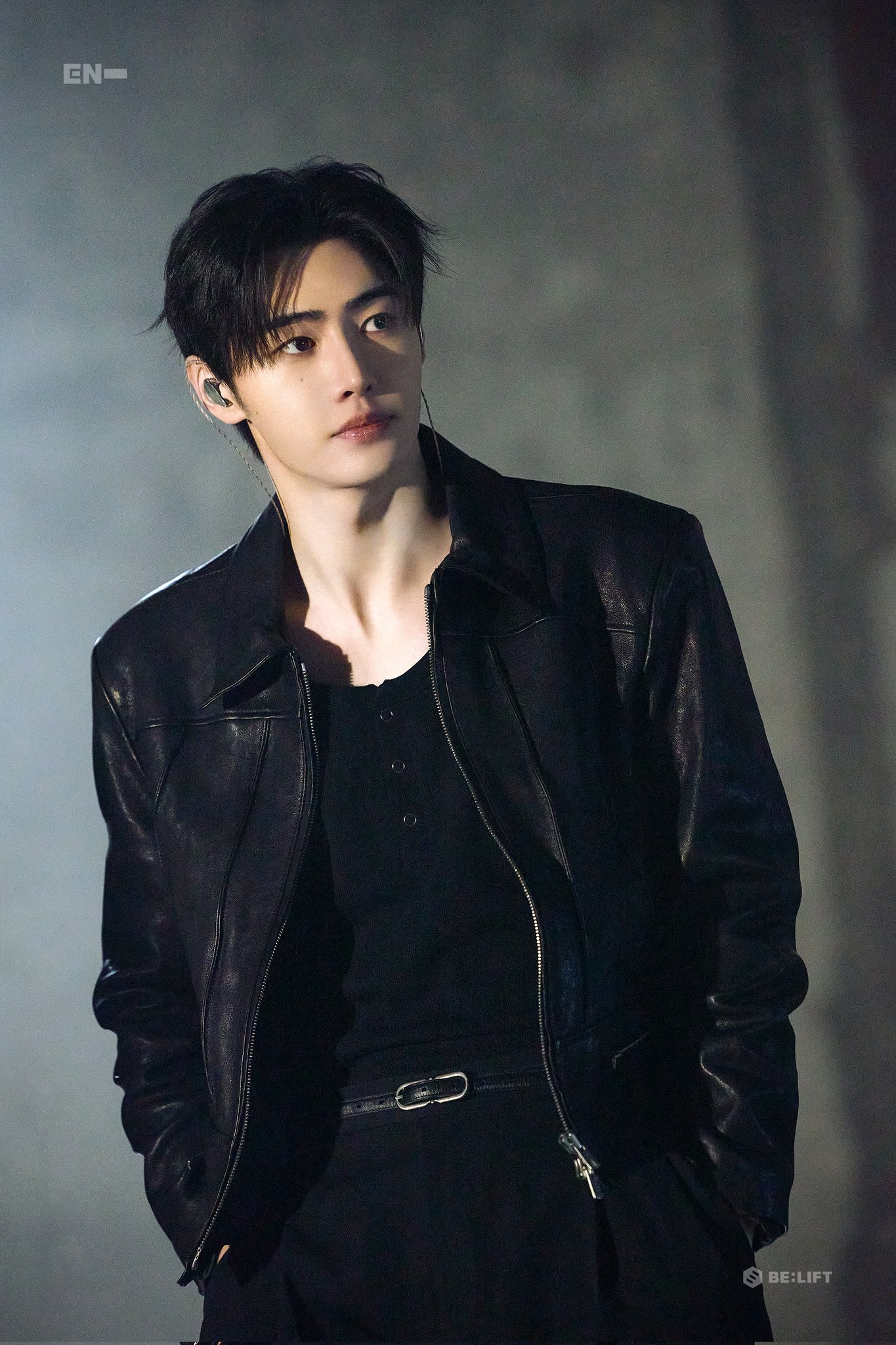 Recent activity shot of Sunghoon (ENHYPEN)